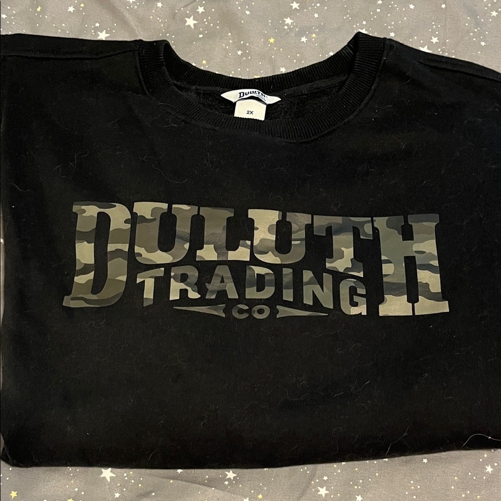 Duluth Trading Co Black Sweatshirt with Camo Logo